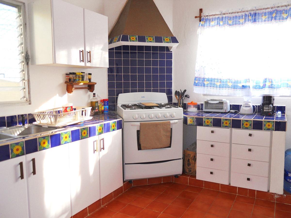 Los Caracoles Bed & Breakfast Канкун Экстерьер фото